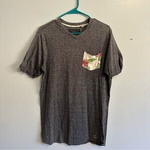 Free Planet Gray Flower Pocket Tee